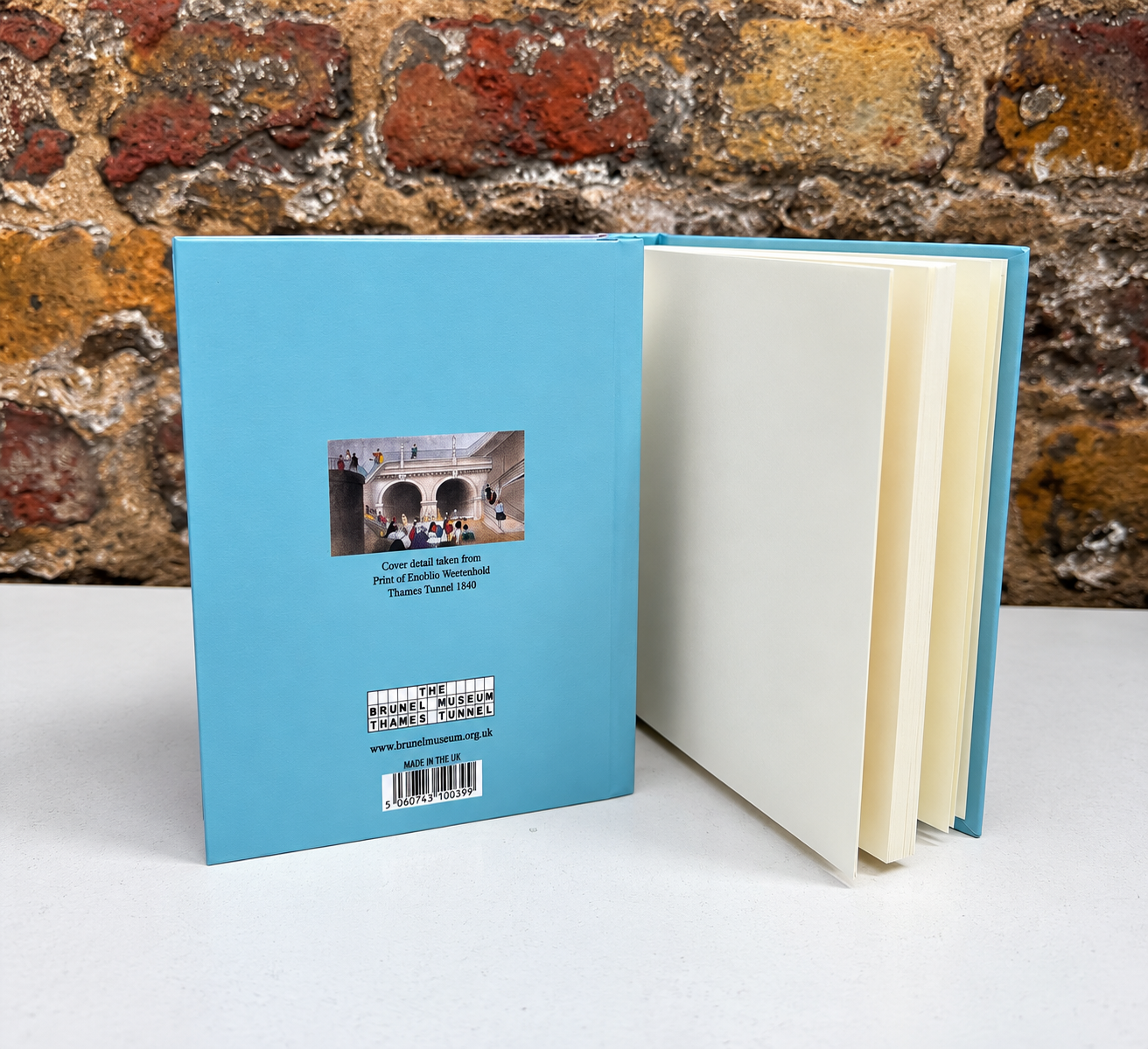 Presents of the Thames - Notebook Hardcover